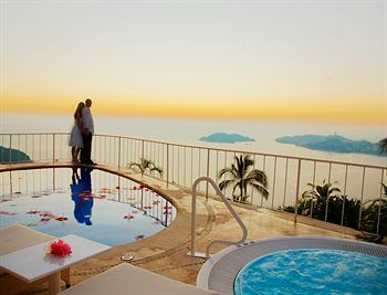 Los Hoteles mas lujosos de Acapulco Mexico